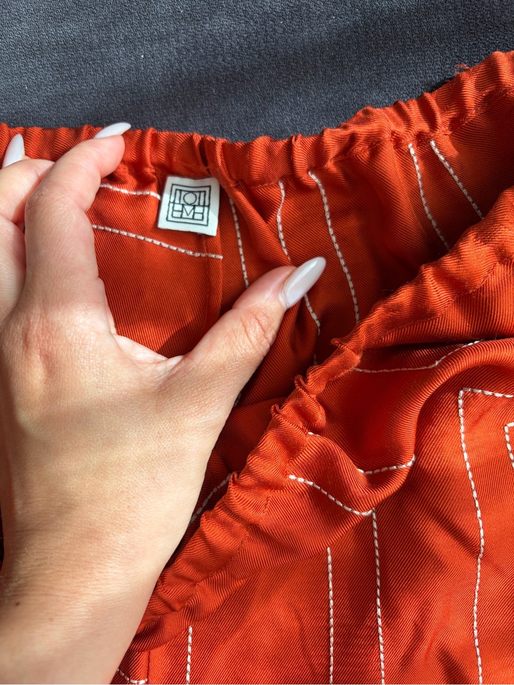 TOTEME Print Shorts - Picture 2 of 4
